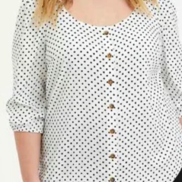 NWT black and white‎ polkadot blouse - Picture 1 of 7